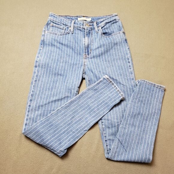 Levi's Women's High Rise Jeans - Blue and White - Picture 5 of 13